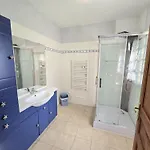Maison 8 Pers Avec Piscine Chauffée, Jardin Et Wifi à - Fr-1-616-218 Casa de Férias *